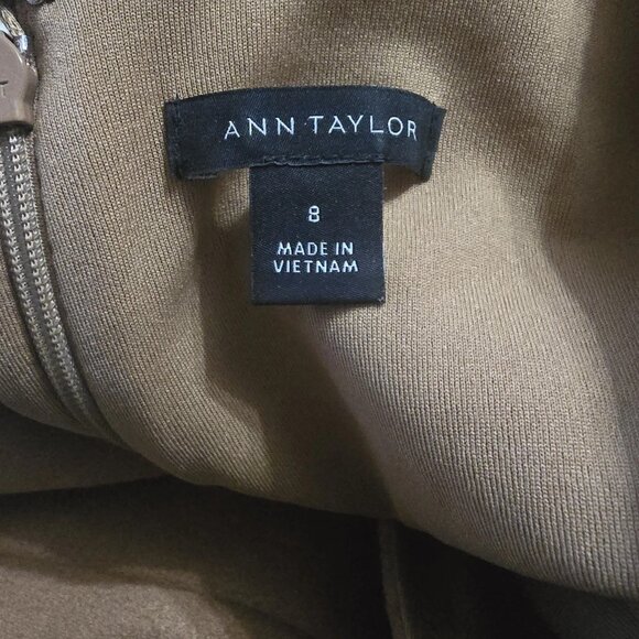 Brown Faux Suede Dress Bubble Sleeves Knee Length Anne Taylor Size 8 - Picture 10 of 10